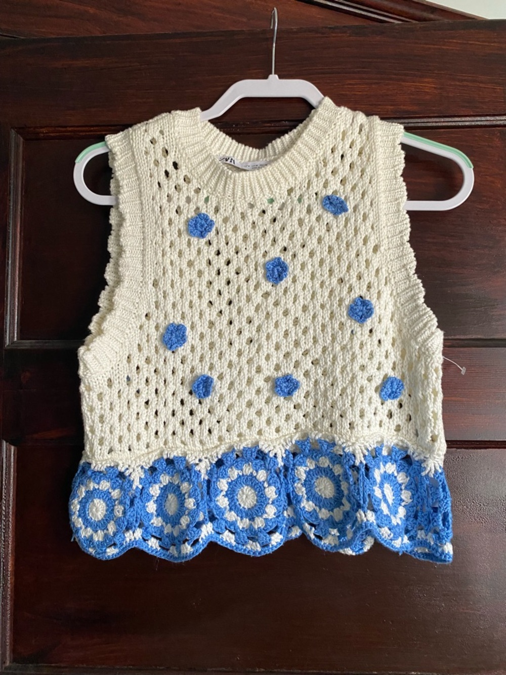 Zara Blue and White Crochet Sleeveless Top - Picture 2 of 6